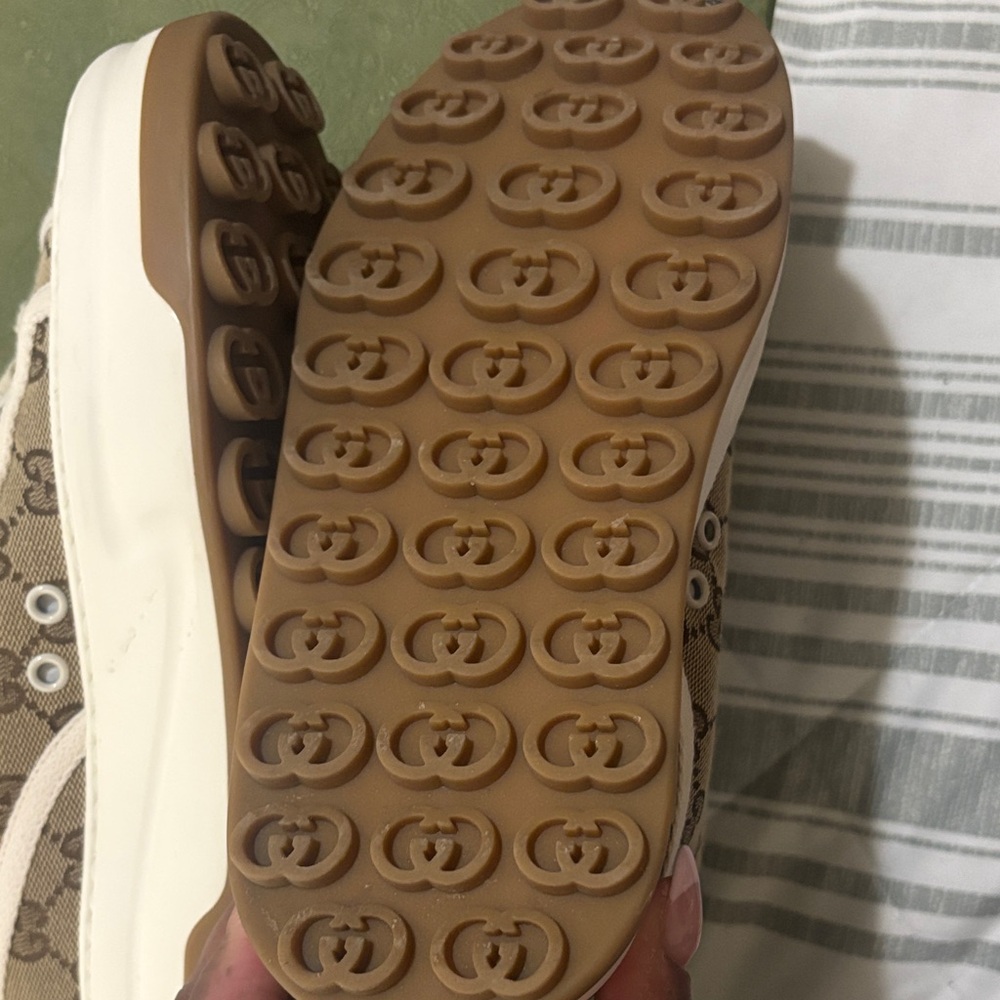Gucci Beige Monogram High-Top Sneakers with Cream Accents - Picture 8 of 9